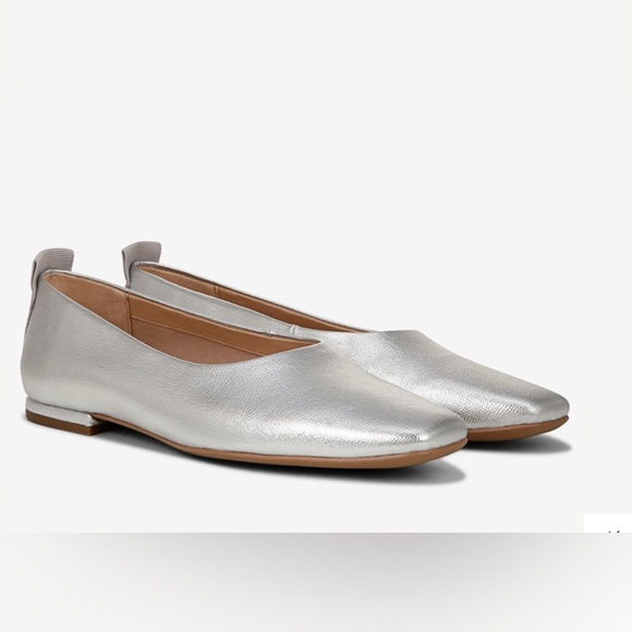 Franco Sarto Metallic Silver Ballet Flats - Picture 1 of 10